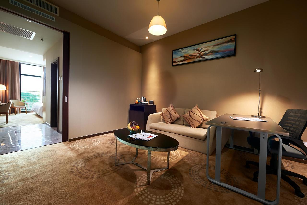 Purest Hotel Sungai Petani Exterior photo