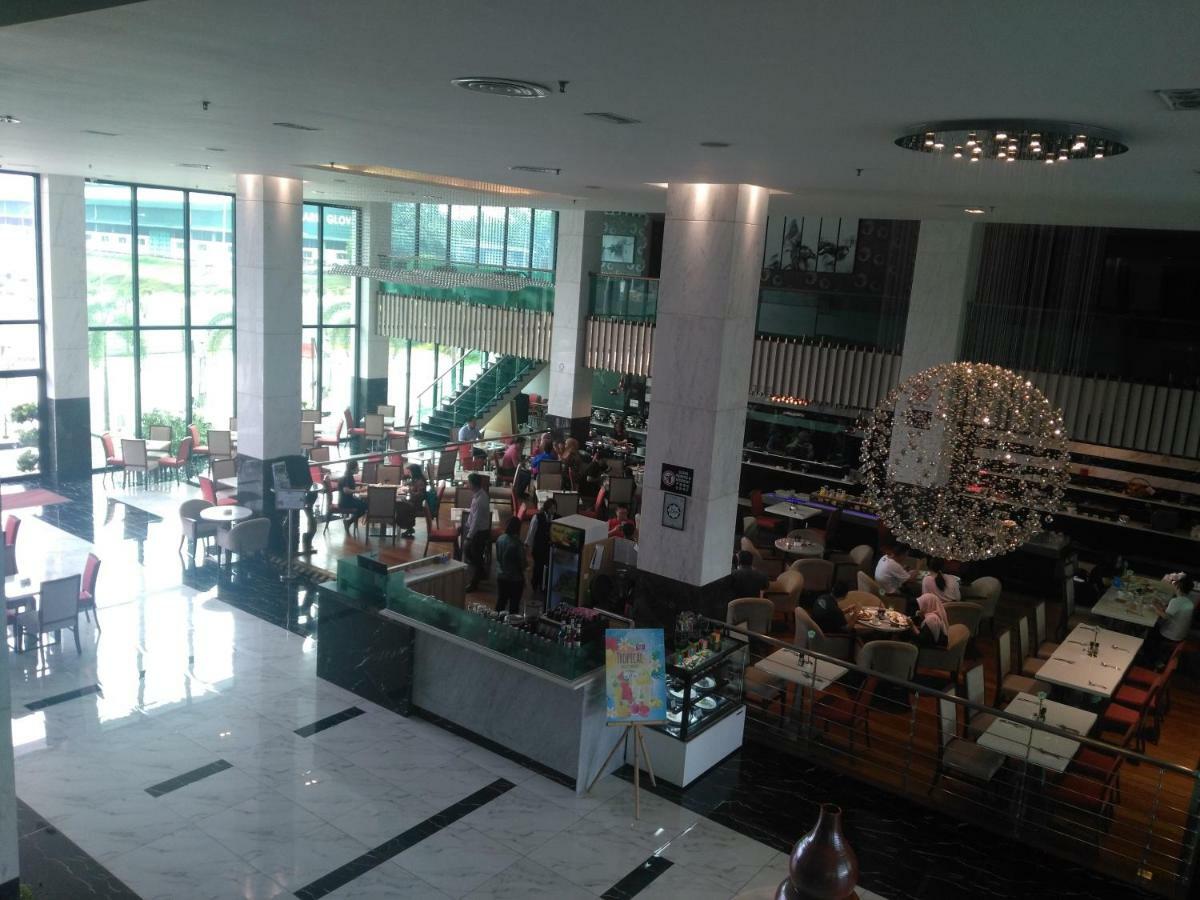 Purest Hotel Sungai Petani Exterior photo